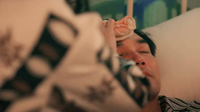 董璇张铎三搭《你好1983》默契演绎老辈子爱情