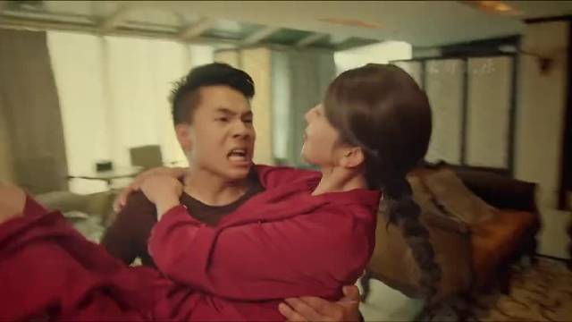 美女人贩子，便宜这小子了