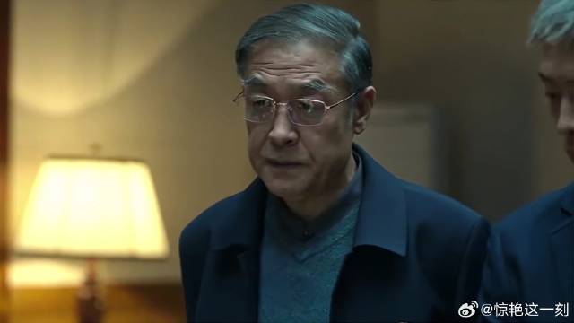 小官大贪，所长守着位子几十年都不升职，这得贪了多少啊！