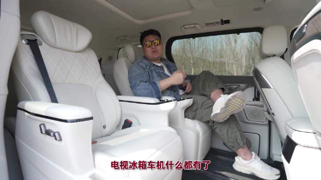 魏牌高山MPV二三排共轨设计打造灵活空间