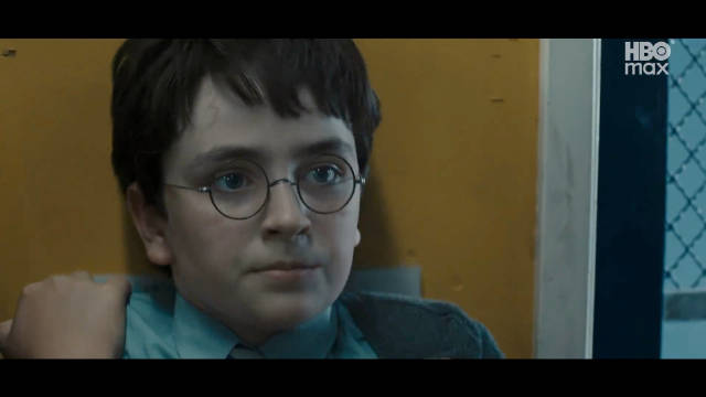 剧版《哈利波特》发布首支预告