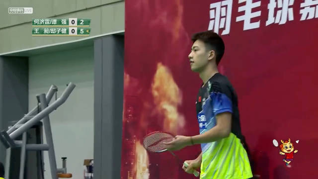 王昶邸子健0比2不敌何济霆谭强