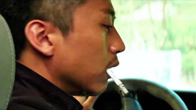 因为一个小细节，暴露了自己多年的身份