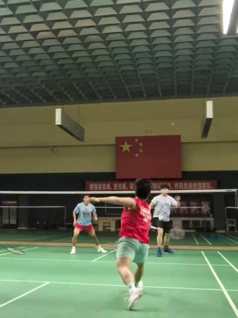 来自lyc的全部肥屁股