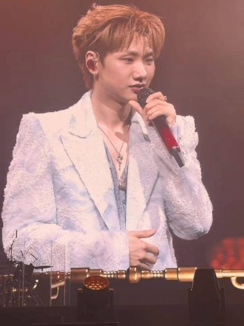 汪苏泷新加坡演唱会唱《耿》抛新梗引全场爆笑