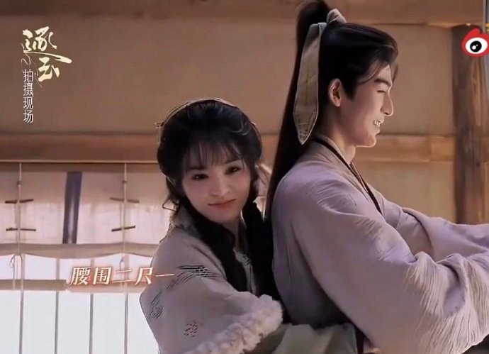 如何看待张凌赫和田曦薇在剧宣中既保持互动甜度又明确作品为先的态度？