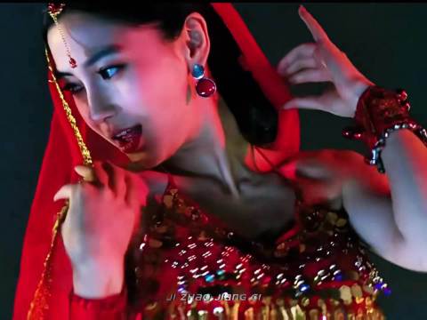 我们至今不知道Angelababy到底拍了多少神作