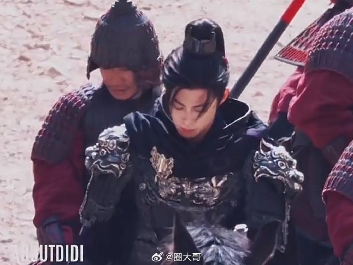 网友对王鹤棣在《将门独后》中的表现评价如何？