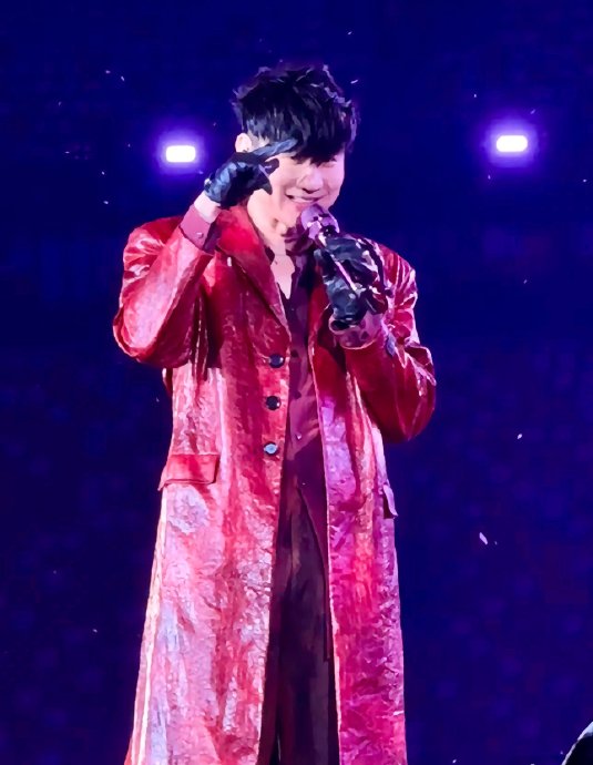 林俊杰《醉赤壁》的哪个演唱会现场版本最受歌迷推崇？