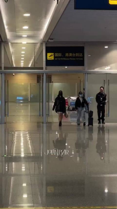 蔡依林到达重庆