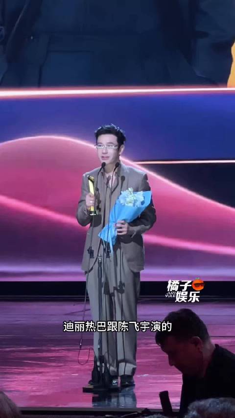 黄晓明任《白日提灯》出品人，3月28日腾讯视频独播