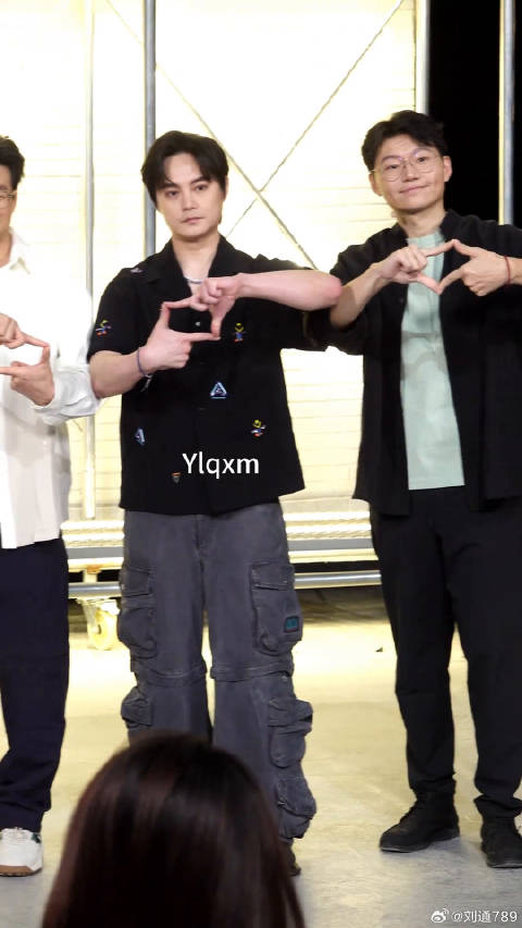 郑恺 王迅 尹正 同框好养眼 各位状态如何？微博VC计划