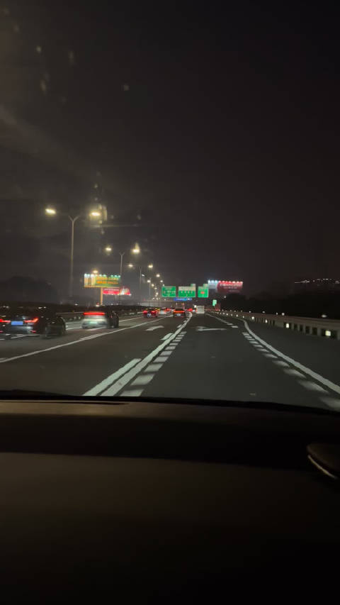 人还是要多出门走走