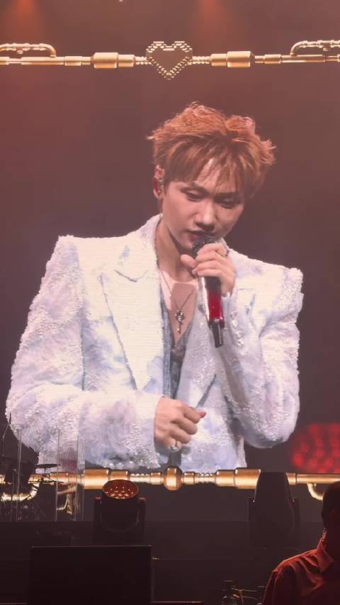 汪苏泷新加坡唱耿再玩梗