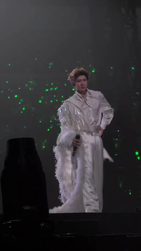 TFBOYS早年做客康熙，王源易烊千玺回应演戏邀约