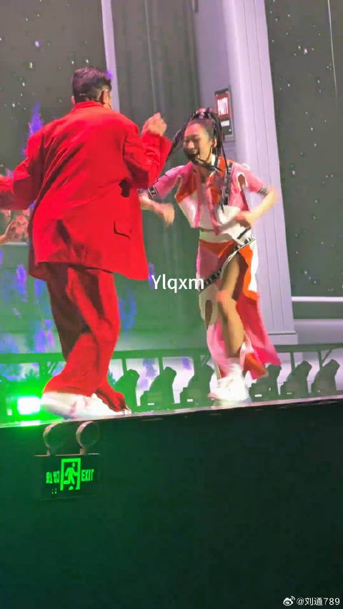 刘德华 还有灵魂舞伴微博VC计划