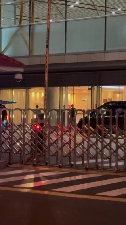 猫招手ฅ^•ﻌ•^ฅ