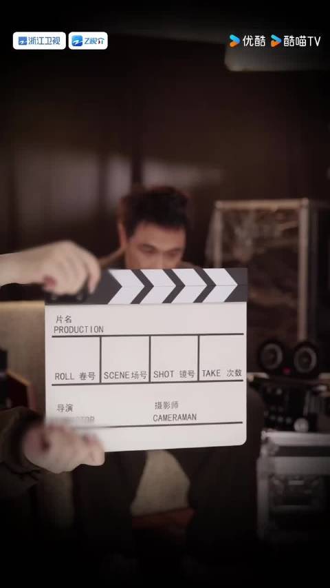 吴镇宇综艺演AI被赞降维打击