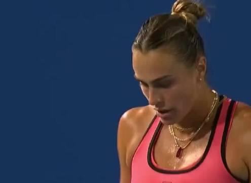 萨巴伦卡横扫莱巴金娜晋级迈阿密决赛