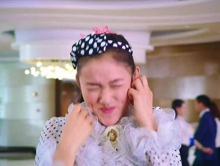 坊间盛传林允演技欠佳，殊不知周星驰正是相中她那份未经雕琢的天然感！