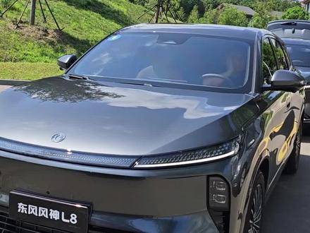 东风风神L8智混SUV上市，20万内豪华座舱引关注