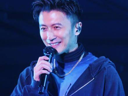 谢霆锋倾情献唱：倘若当初为你舍弃全世界，来感受《爱后余生》原汁原味完整版