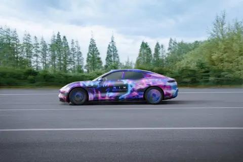 尚界Z7实车首曝,不仅颜值惊艳,更是驾驶者之车