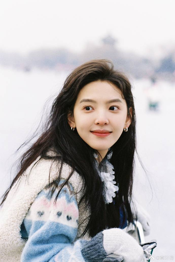 《你也有今天》高甜引热议 章若楠:经营好自己，爱情也会顺水推舟丨谈艺录