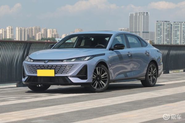 7-8万级家轿 第四代逸动五大核心重新定义“高价值之选”