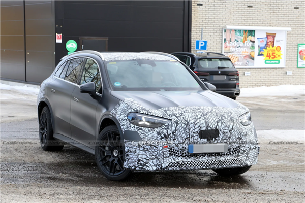 史上最强GLC登场！奔驰AMG纯电SUV谍照曝光：动力高达900马力