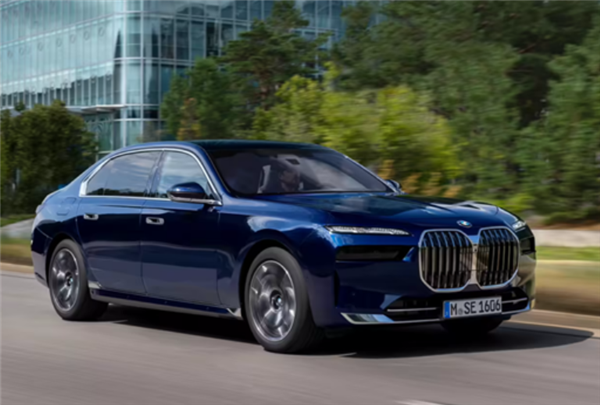 覆盖5系7系!宝马在华召回近18万辆汽车:极端情况下存起火风险