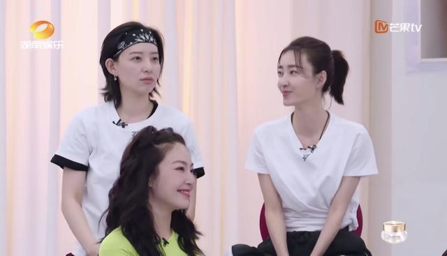 从“压抑”到“轻松”，这一次乘风破浪，王丽坤终于笑了