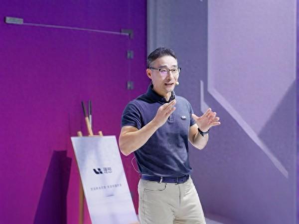 理想高管评豪华品牌周销量榜单:奔驰还是厉害