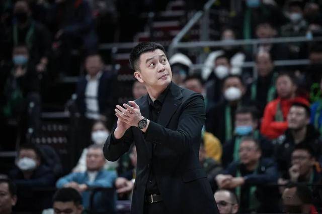 重磅！杨鸣正式下课！媒体人确认：卸任辽宁队主教练