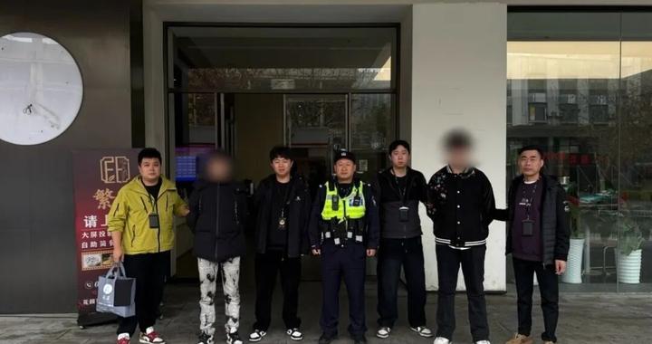 男子：“老婆，我梦见我被抓了” 网友：梦得真准……