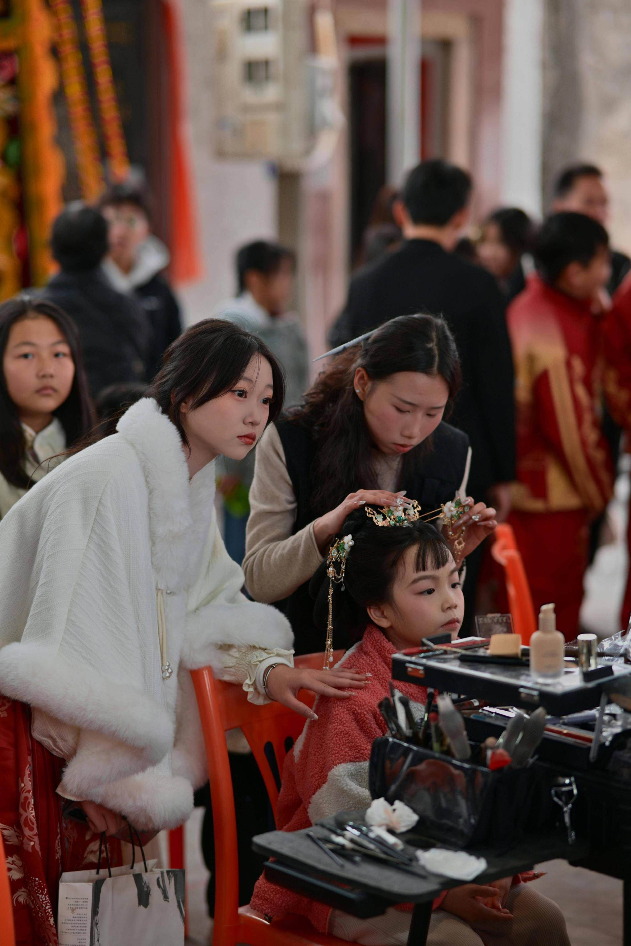 《冬去春来》剧宣:白宇憔悴状态引热议,章若楠造型翻车,林允状态抢镜成亮点