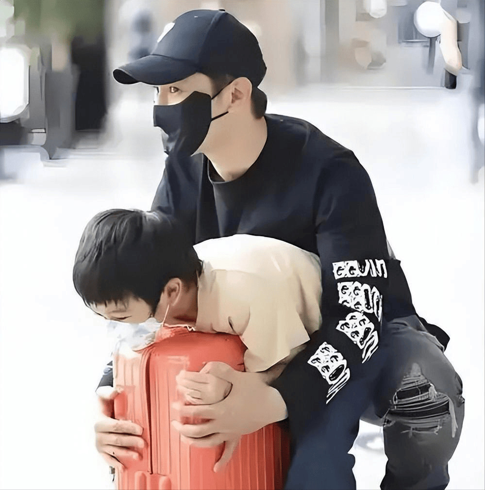 从世纪婚礼到育儿合伙人，黄晓明杨颖的相处模式堪称典范