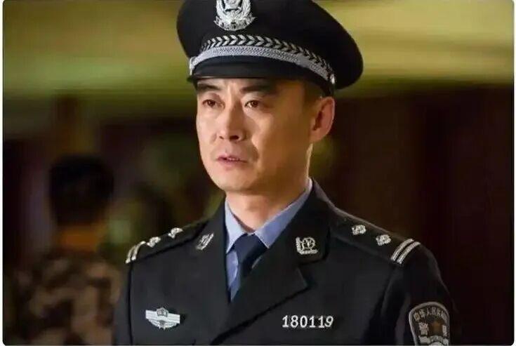 《人民的名义》演员徐光宇因商演获赠企业股权，多年后被告承担30万元债务，代理律师：他只是“挂名股东”，未获利