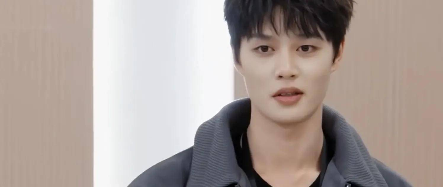 刘涛、郝蕾“怒怼”制片人,实力与流量较量,背后的真实故事揭露