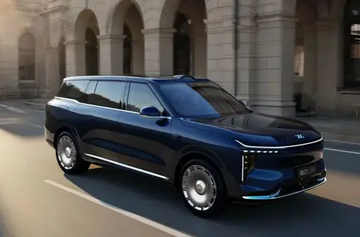 智己LS9[智己汽车推出的电动SUV]