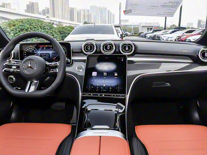 奔驰C级在泰国售价是多少