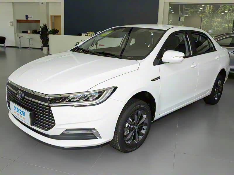 最新款新能源货车的价格变化如何?