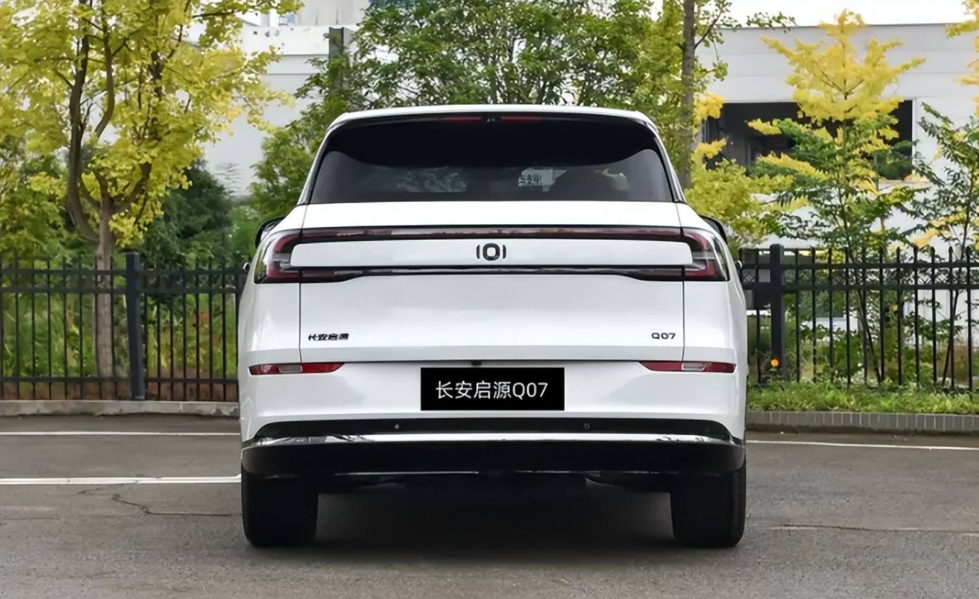 插混续航超1300公里，启源Q07长途露营两不误