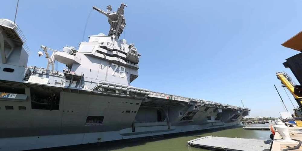 美军新航母弹射器，181次后即故障断电，战时弹射成奢望