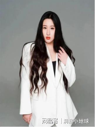 锤娜丽莎打羽毛球减肥30斤，和碧波庭一起看看吧！