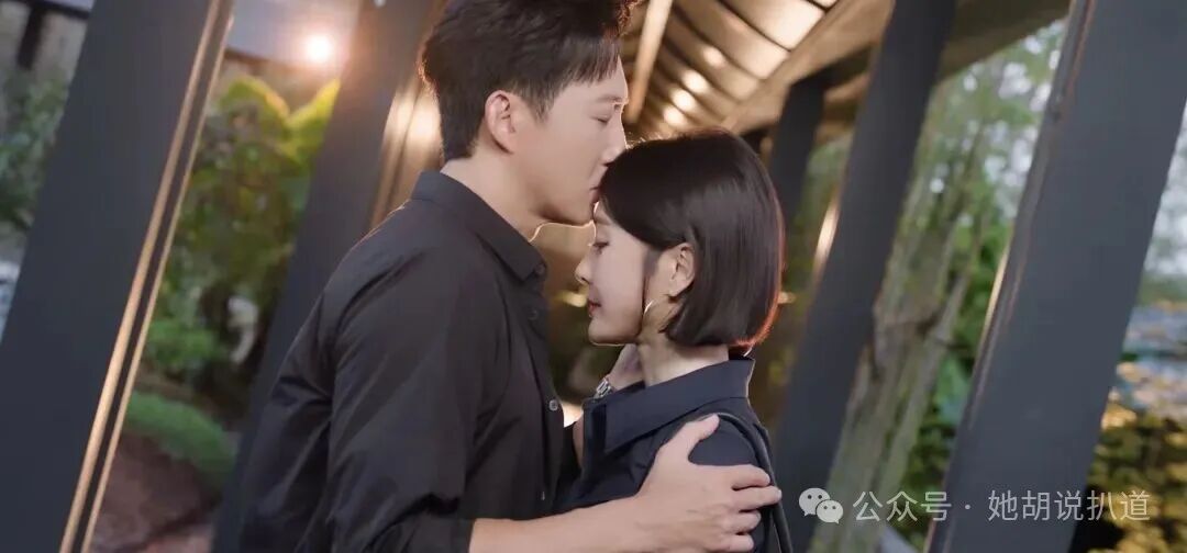 秦岚王阳二搭,《闪耀如她》杀青