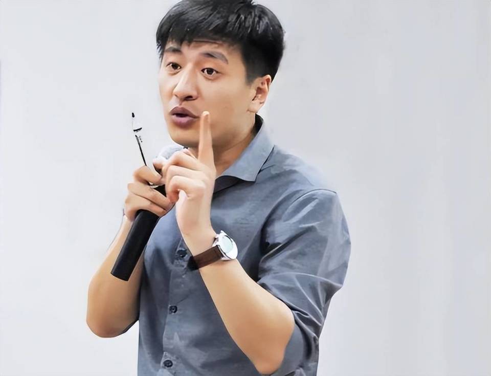 林俊杰自曝心脏问题“生命的沙漏加速了”带病完成103场巡演