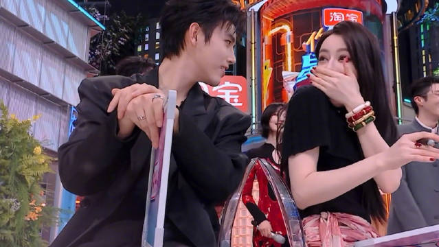 陈飞宇：迪丽热巴和篮球的共同点，都是我的最爱，阿瑟好会