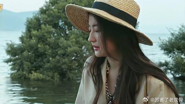 谢之遥靠奶奶养活，引红豆一脸嫌弃，表情太可爱