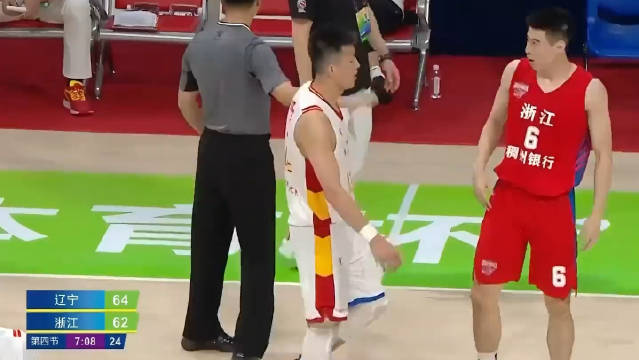 你没事你惹他干嘛 不要撩闲艾伦！